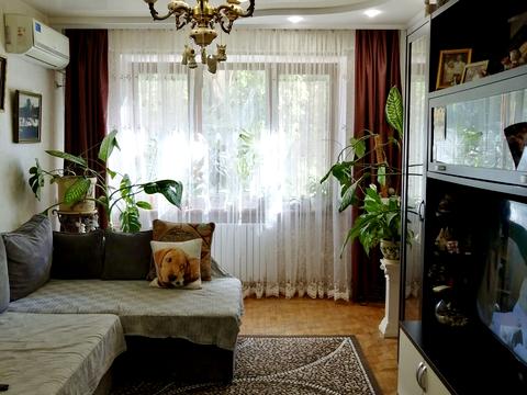 квартира за адресою Небесної Сотні просп. (Маршала Жукова), 12