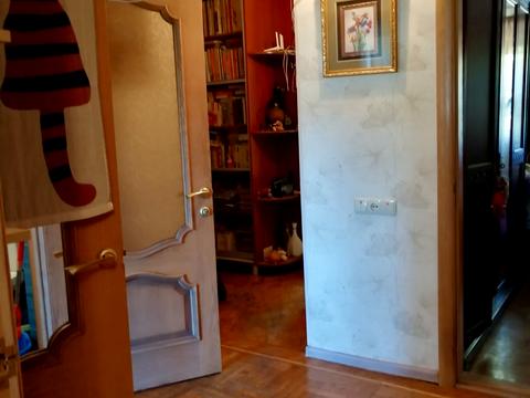 квартира за адресою Небесної Сотні просп. (Маршала Жукова), 12