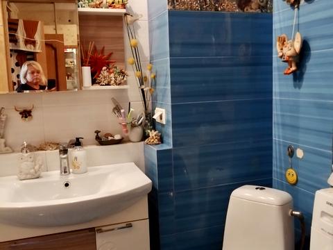 квартира за адресою Небесної Сотні просп. (Маршала Жукова), 12