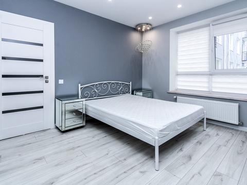 квартира за адресою Олександра Довженка вул., 33