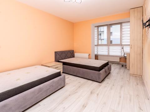 квартира за адресою Олександра Довженка вул., 33