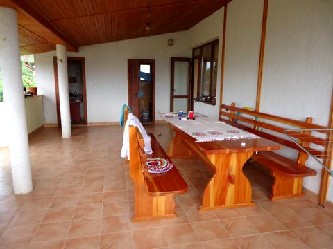 дом по адресу Українська