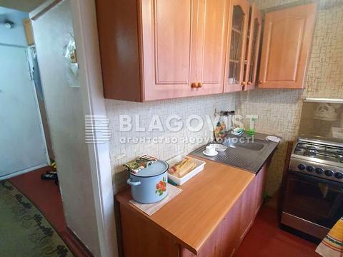 квартира за адресою Русанівський бульв., 5