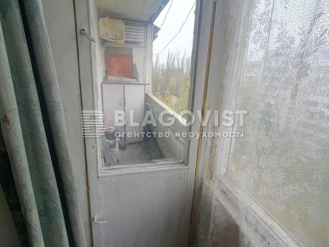 квартира за адресою Русанівський бульв., 5