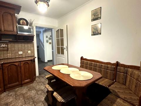 квартира за адресою Коллонтая вул., 2