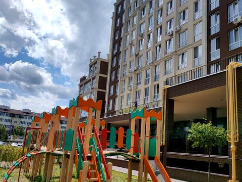 комерційна за адресою Богуславська вул., 5