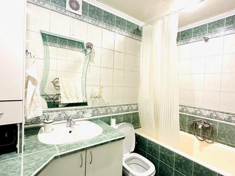 квартира за адресою Коллонтая вул., 2