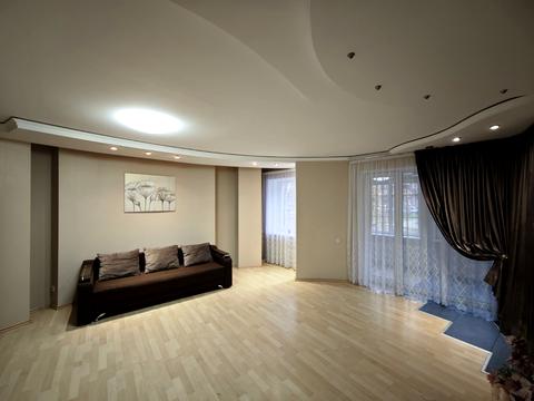 квартира за адресою Кам'янецька вул., 109