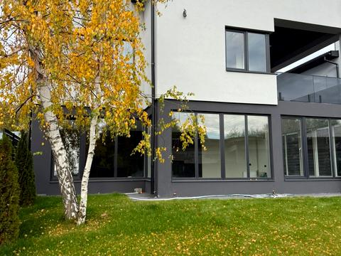 будинок за адресою Червениця, 1