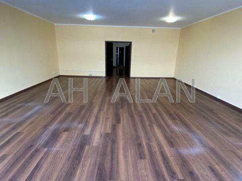 комерційна за адресою Кловський узвіз (Кловський), 7a