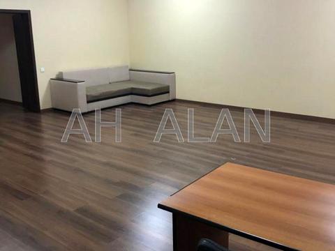 комерційна за адресою Кловський узвіз (Кловський), 7a