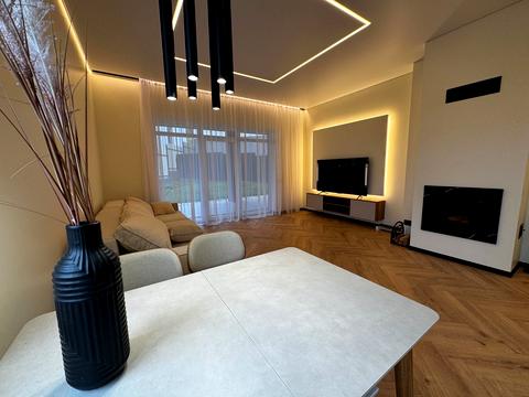 дом по адресу Червнниця