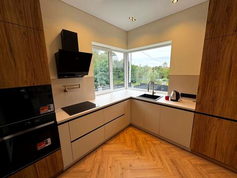 дом по адресу Червнниця