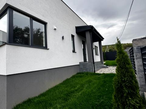 дом по адресу Червнниця