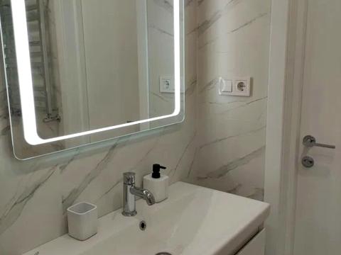 квартира за адресою Володимира Великого вул. (Артема), 10