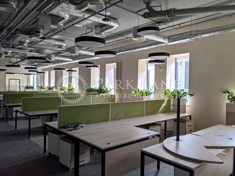 коммерческая по адресу Большая Васильковская ул. (Красноармейская), 100