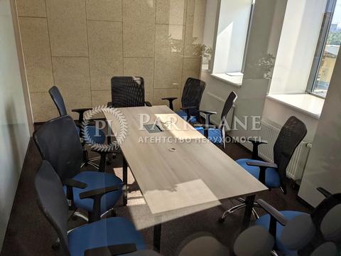 коммерческая по адресу Большая Васильковская ул. (Красноармейская), 100