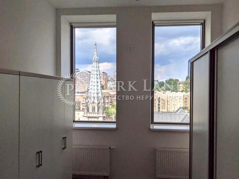 коммерческая по адресу Большая Васильковская ул. (Красноармейская), 100