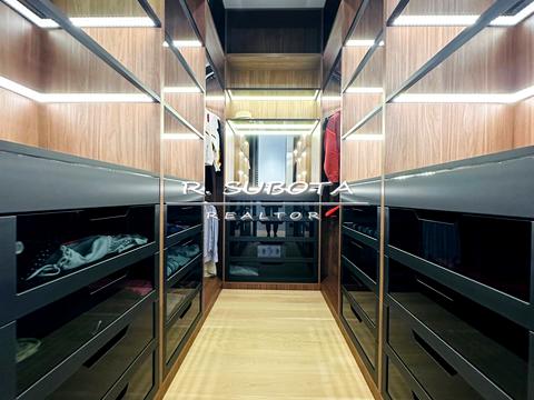 дом по адресу Осіння, 8