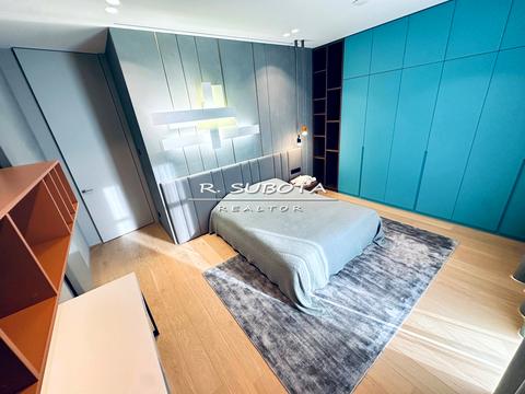 дом по адресу Осіння, 8