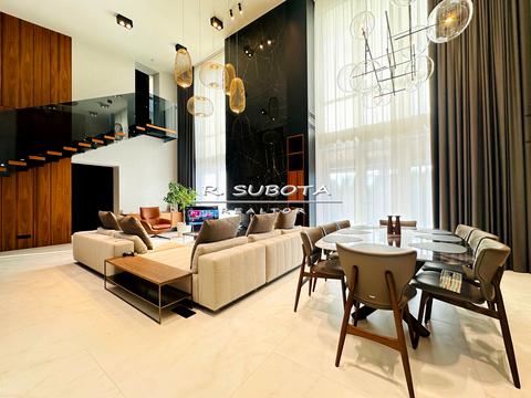 дом по адресу Осіння, 8