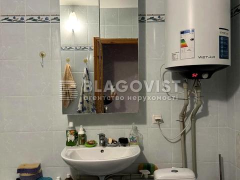 квартира за адресою Машинобудівна вул., 21