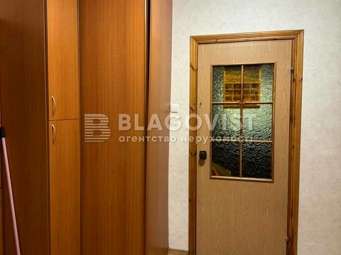 квартира за адресою Машинобудівна вул., 21