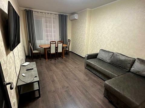 квартира за адресою Академіка Глушкова просп., 9-Д