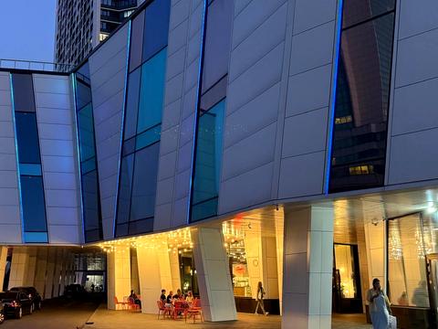 комерційна за адресою Берестейський просп. (Перемоги), 11