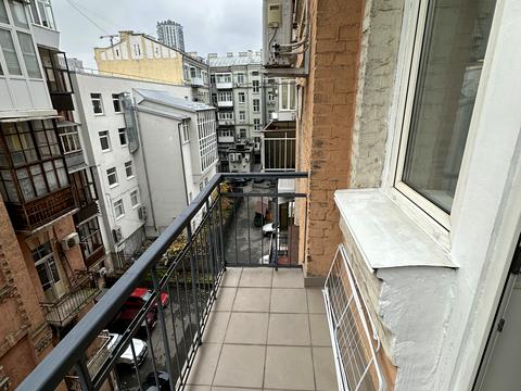 квартира за адресою Саксаганського вул., 12-Б