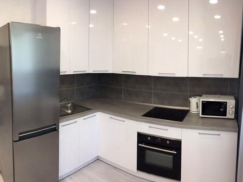 квартира за адресою Сергія Данченка вул., 32