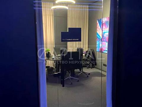 коммерческая по адресу Антоновича ул. (Горького), 74