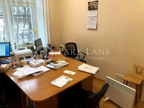 комерційна за адресою Микільсько-Ботанічна вул., 17/19