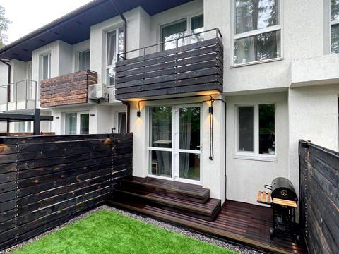 будинок за адресою Лісна вул.