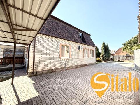 дом по адресу Різдв'яна