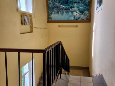 комерційна за адресою Млинівська вул., 18