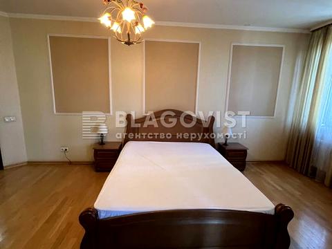 квартира за адресою Київ, Раїси Окіпної вул., 4