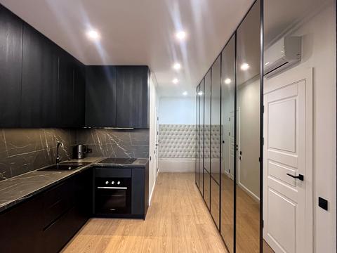 квартира за адресою Зарічна вул., 2