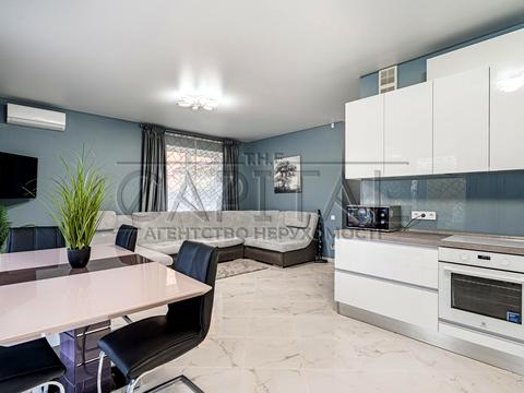 будинок за адресою с. Погреби, Майданівська вул.