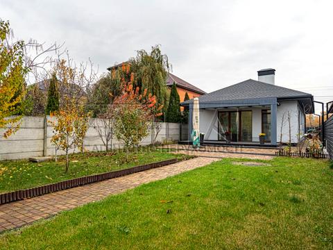 будинок за адресою с. Погреби, Майданівська вул.