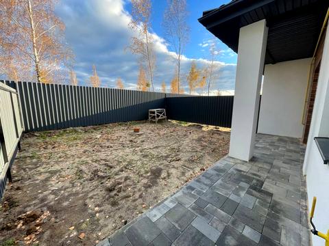 будинок за адресою Успішна