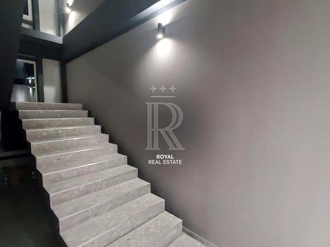 коммерческая по адресу Киевская ул., 1