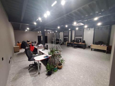 коммерческая по адресу Киевская ул., 1