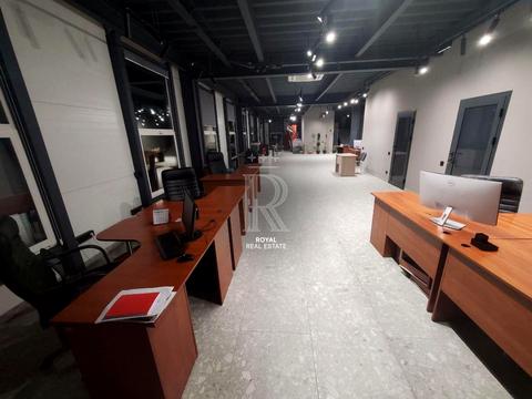 коммерческая по адресу Киевская ул., 1