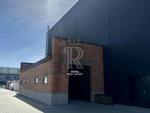 коммерческая по адресу Киевская ул., 1