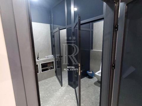 коммерческая по адресу Киевская ул., 1