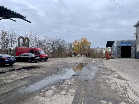 комерційна за адресою Івана Сірка вул., 3