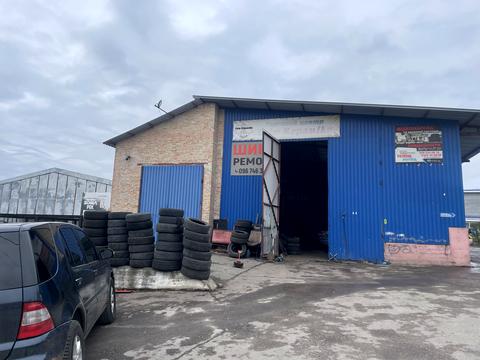 комерційна за адресою Івана Сірка вул., 3