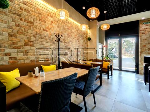 комерційна за адресою Князя Романа Мстиславича вул. (Генерала Жмаченка), 28-А