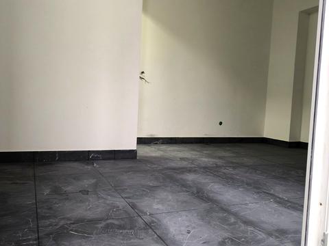 коммерческая по адресу Высочана ул., 18